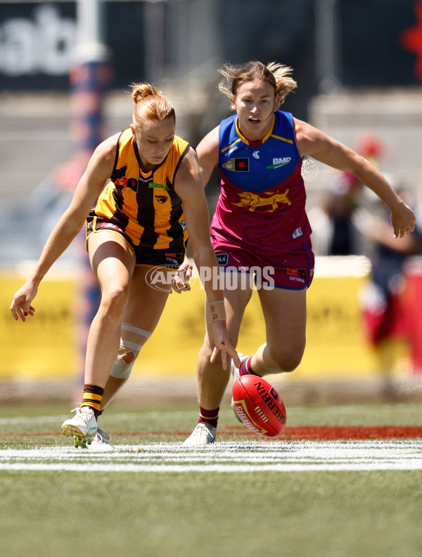 AFLW 2024 Second Qualifying Final - Hawthorn v Brisbane - A-55662881