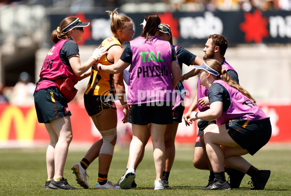 AFLW 2024 Second Qualifying Final - Hawthorn v Brisbane - A-55662900