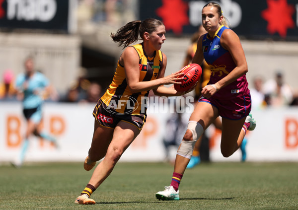 AFLW 2024 Second Qualifying Final - Hawthorn v Brisbane - A-55662906