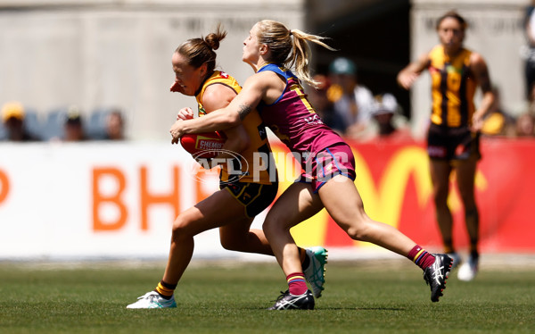 AFLW 2024 Second Qualifying Final - Hawthorn v Brisbane - A-55663821