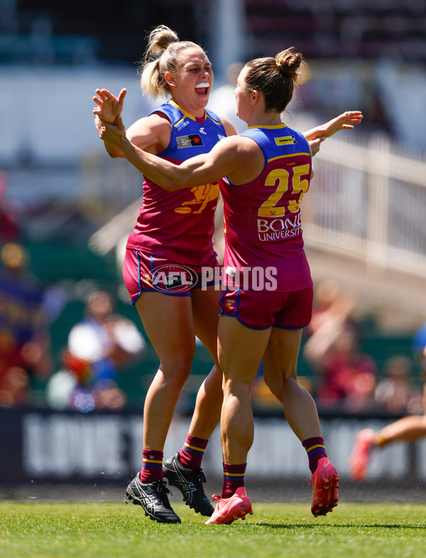 AFLW 2024 Second Qualifying Final - Hawthorn v Brisbane - A-55665969