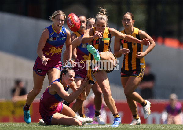 AFLW 2024 Second Qualifying Final - Hawthorn v Brisbane - A-55665987