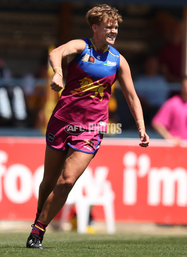 AFLW 2024 Second Qualifying Final - Hawthorn v Brisbane - A-55666011