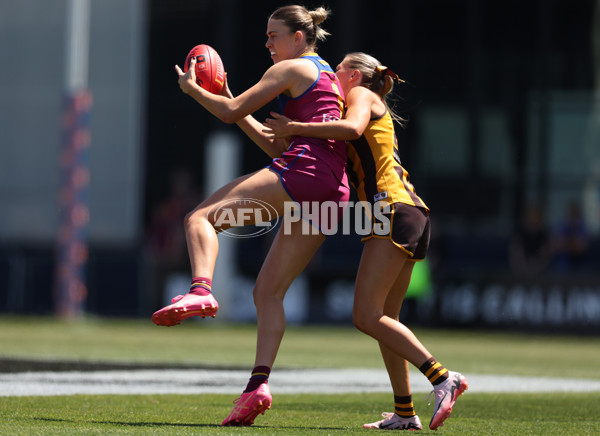 AFLW 2024 Second Qualifying Final - Hawthorn v Brisbane - A-55666077