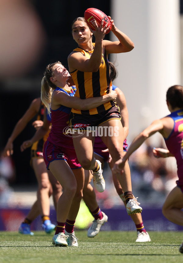 AFLW 2024 Second Qualifying Final - Hawthorn v Brisbane - A-55666088