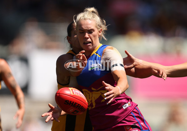 AFLW 2024 Second Qualifying Final - Hawthorn v Brisbane - A-55666097