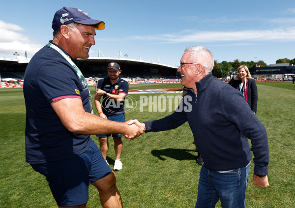 AFLW 2024 Second Qualifying Final - Hawthorn v Brisbane - A-55666140