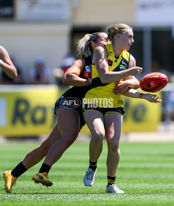 AFLW 2024 Second Elimination Final - Port Adelaide v Richmond - A-55668655