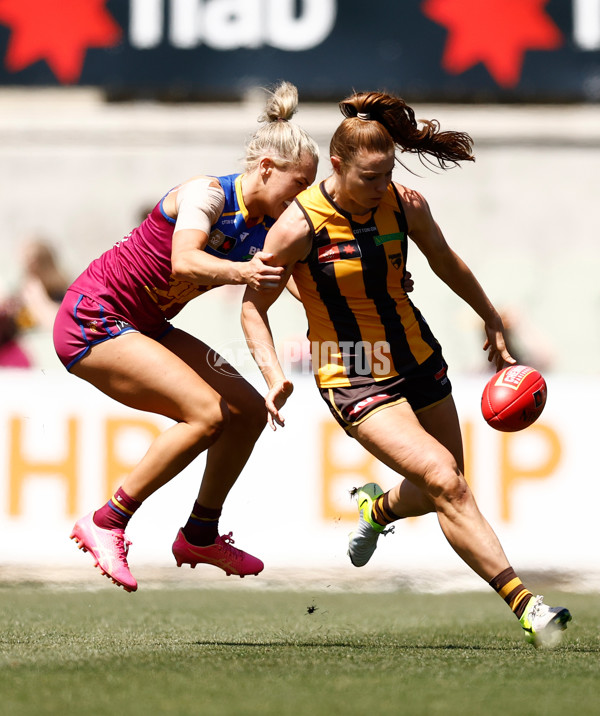 AFLW 2024 Second Qualifying Final - Hawthorn v Brisbane - A-55668853