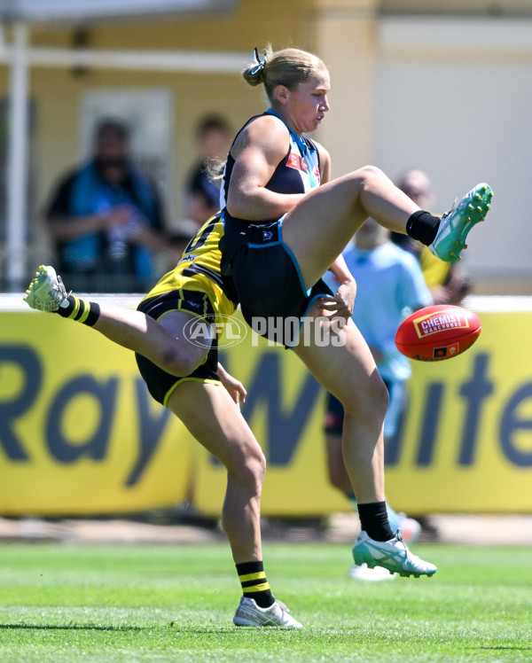 AFLW 2024 Second Elimination Final - Port Adelaide v Richmond - A-55671117