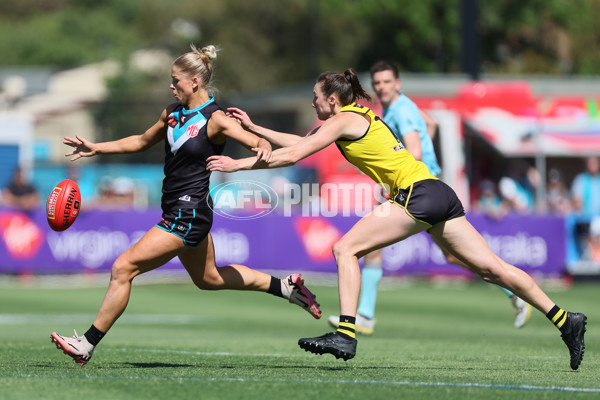 AFLW 2024 Second Elimination Final - Port Adelaide v Richmond - A-55671122