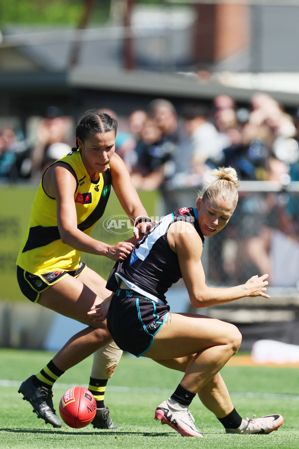 AFLW 2024 Second Elimination Final - Port Adelaide v Richmond - A-55671208