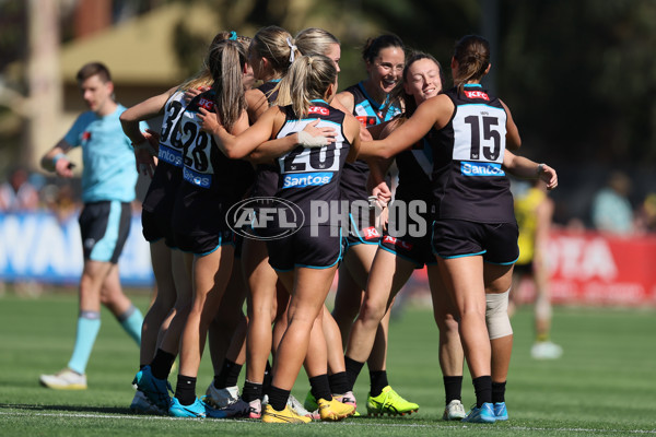 AFLW 2024 Second Elimination Final - Port Adelaide v Richmond - A-55671255