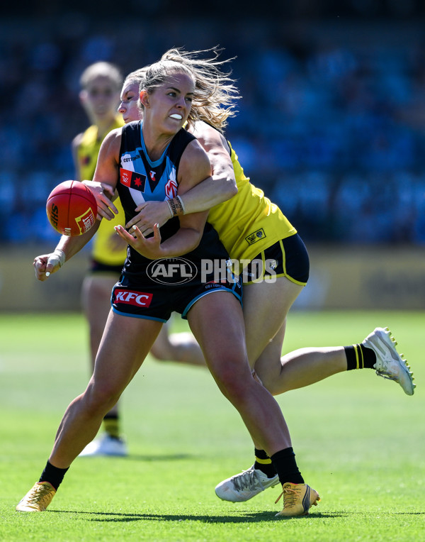 AFLW 2024 Second Elimination Final - Port Adelaide v Richmond - A-55671285