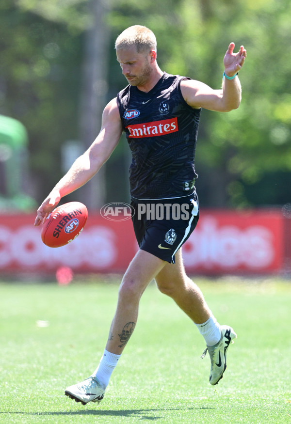 AFL 2024 Training - Collingwood 111124 - A-55673824