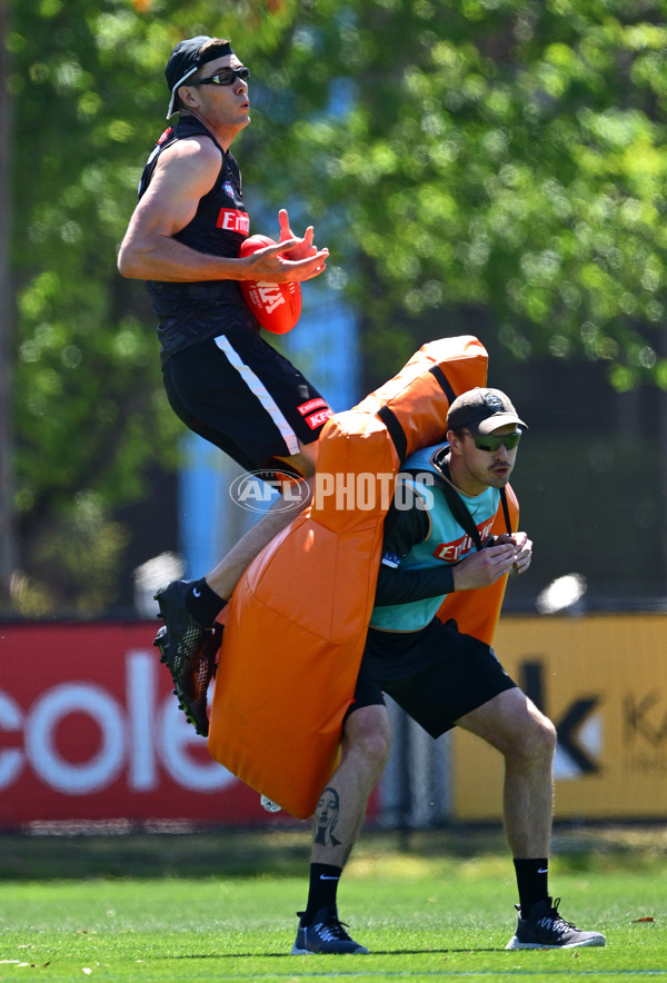 AFL 2024 Training - Collingwood 111124 - A-55687605