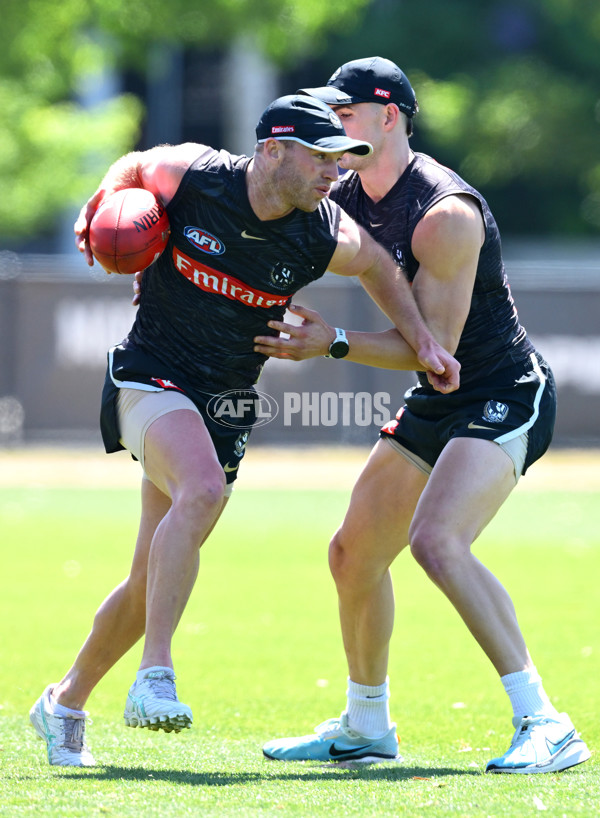 AFL 2024 Training - Collingwood 111124 - A-55687621