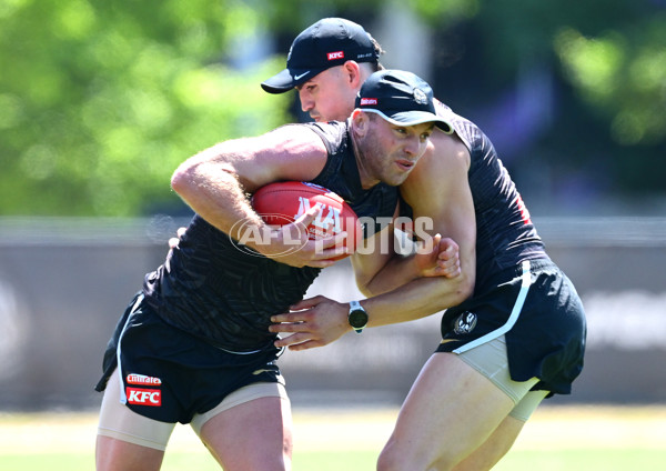 AFL 2024 Training - Collingwood 111124 - A-55687626