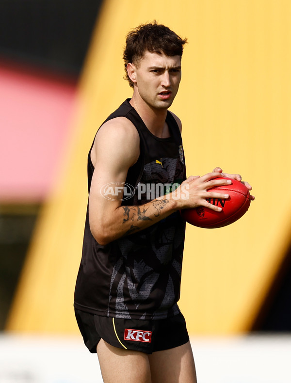 AFL 2024 Training - Richmond 151124 - A-55698783