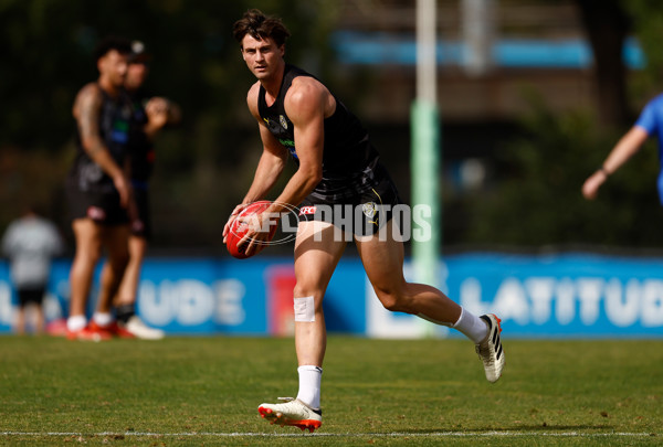 AFL 2024 Training - Richmond 151124 - A-55700190