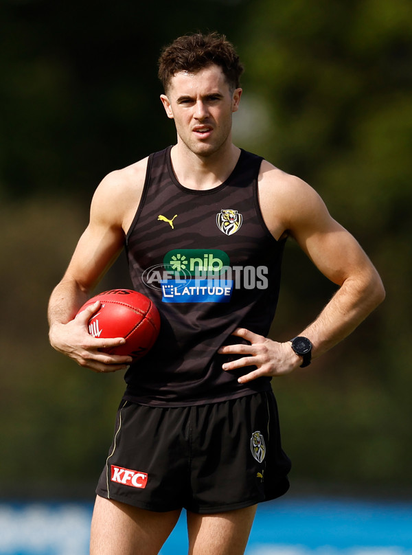 AFL 2024 Training - Richmond 151124 - A-55700192