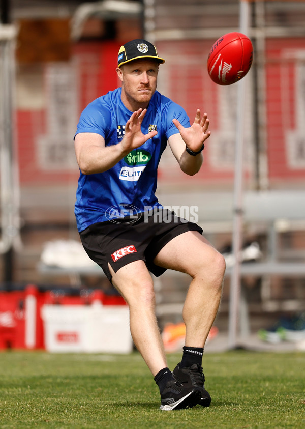 AFL 2024 Training - Richmond 151124 - A-55700203