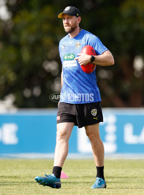 AFL 2024 Training - Richmond 151124 - A-55700208