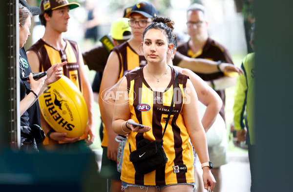 AFLW 2024 Second Semi Final - Hawthorn v Port Adelaide - A-55707816