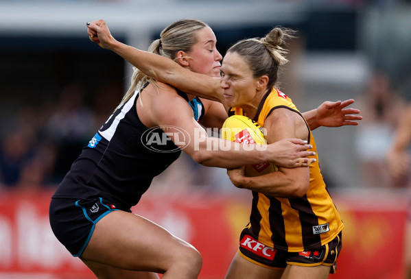 AFLW 2024 Second Semi Final - Hawthorn v Port Adelaide - A-55707851