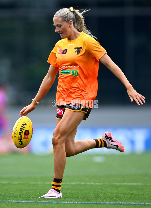 AFLW 2024 Second Semi Final - Hawthorn v Port Adelaide - A-55708589