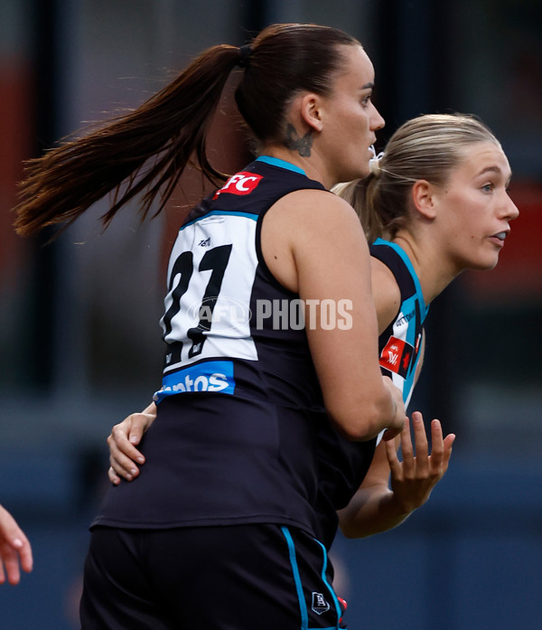 AFLW 2024 Second Semi Final - Hawthorn v Port Adelaide - A-55708625