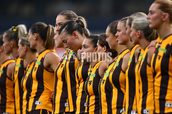 AFLW 2024 Second Semi Final - Hawthorn v Port Adelaide - A-55708629