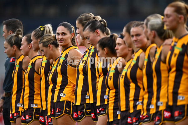 AFLW 2024 Second Semi Final - Hawthorn v Port Adelaide - A-55708631