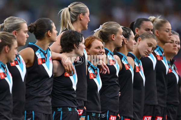 AFLW 2024 Second Semi Final - Hawthorn v Port Adelaide - A-55708633