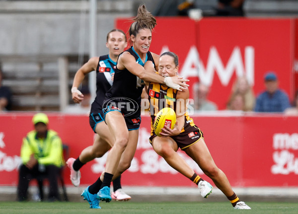 AFLW 2024 Second Semi Final - Hawthorn v Port Adelaide - A-55708645