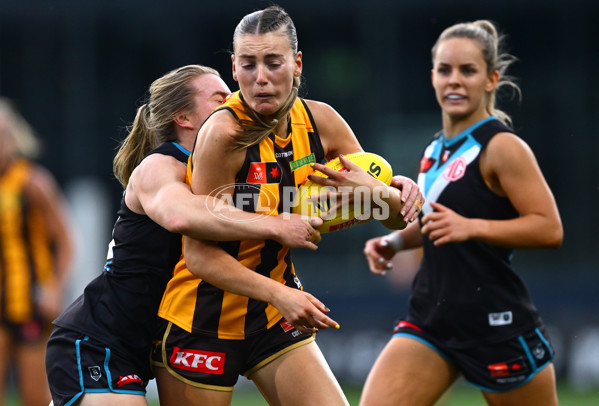 AFLW 2024 Second Semi Final - Hawthorn v Port Adelaide - A-55708666