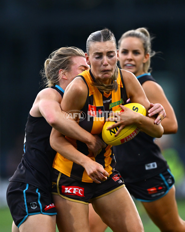 AFLW 2024 Second Semi Final - Hawthorn v Port Adelaide - A-55708667