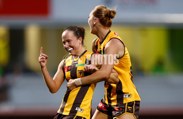 AFLW 2024 Second Semi Final - Hawthorn v Port Adelaide - A-55710053