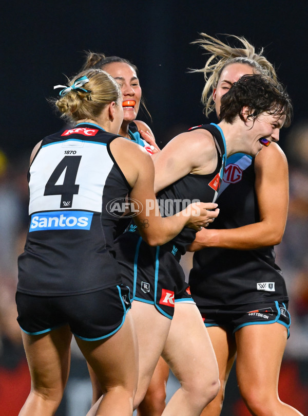 AFLW 2024 Second Semi Final - Hawthorn v Port Adelaide - A-55711120