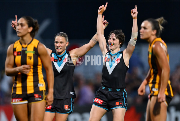 AFLW 2024 Second Semi Final - Hawthorn v Port Adelaide - A-55711122