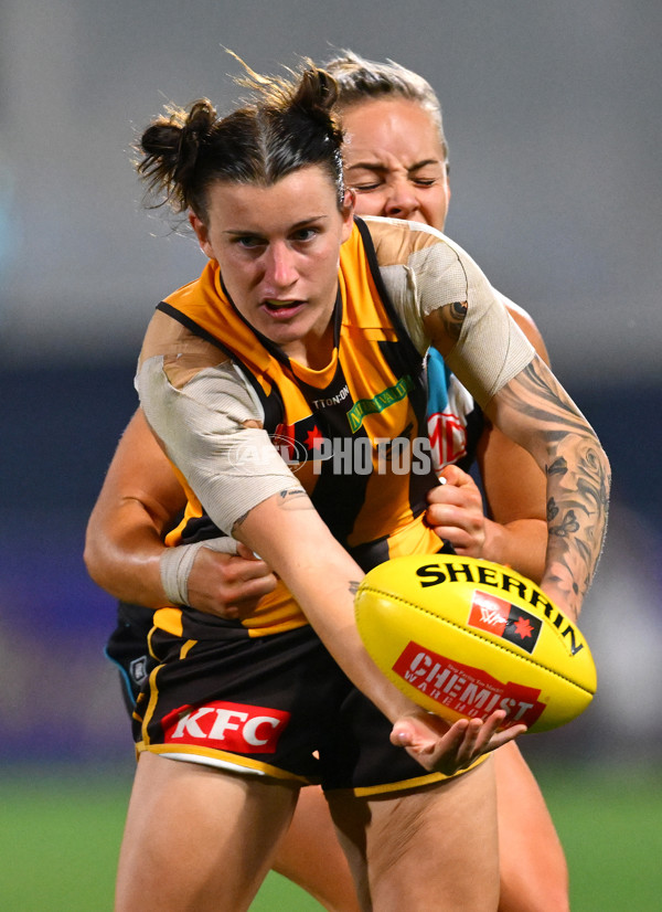 AFLW 2024 Second Semi Final - Hawthorn v Port Adelaide - A-55711163