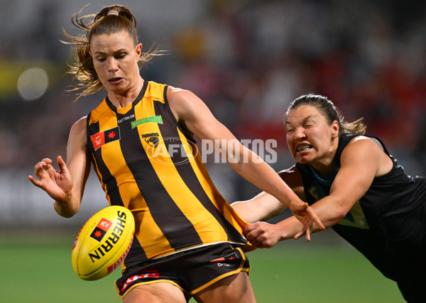 AFLW 2024 Second Semi Final - Hawthorn v Port Adelaide - A-55711164