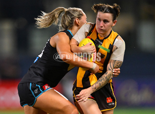 AFLW 2024 Second Semi Final - Hawthorn v Port Adelaide - A-55711169