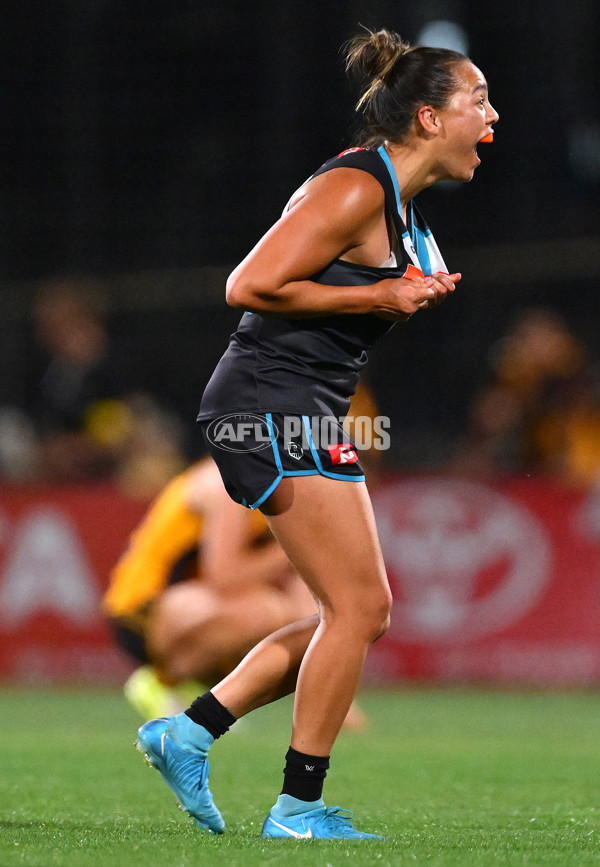 AFLW 2024 Second Semi Final - Hawthorn v Port Adelaide - A-55711194