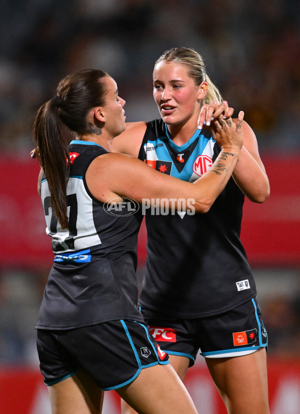 AFLW 2024 Second Semi Final - Hawthorn v Port Adelaide - A-55712554