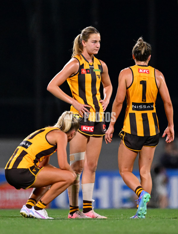 AFLW 2024 Second Semi Final - Hawthorn v Port Adelaide - A-55712570