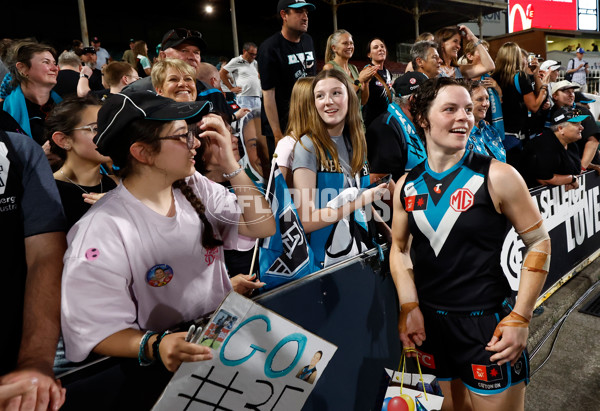 AFLW 2024 Second Semi Final - Hawthorn v Port Adelaide - A-55715034