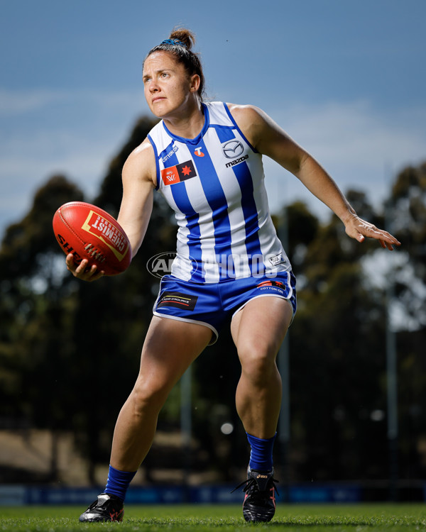 AFLW 2024 Training - North Melbourne 221124 - A-55746379