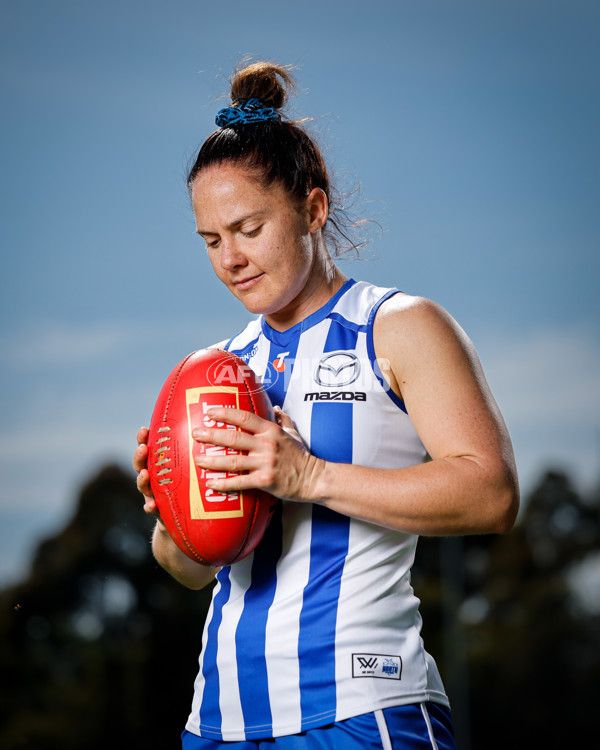 AFLW 2024 Training - North Melbourne 221124 - A-55746391