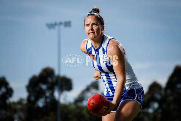 AFLW 2024 Training - North Melbourne 221124 - A-55746685